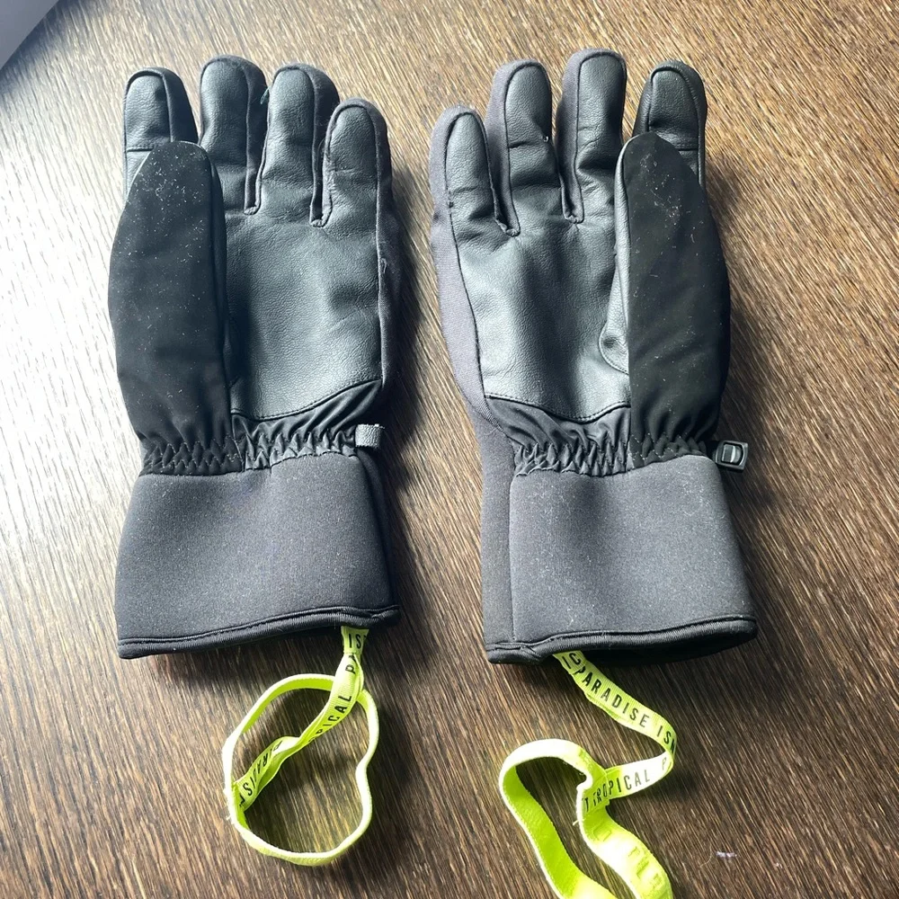 XL DOPE Mens Black Gloves with straps - Picture 2 of 4